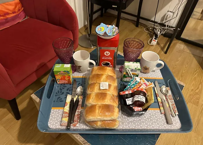 Avec Petit Déjeuner Offert Séjour chez l'habitant *